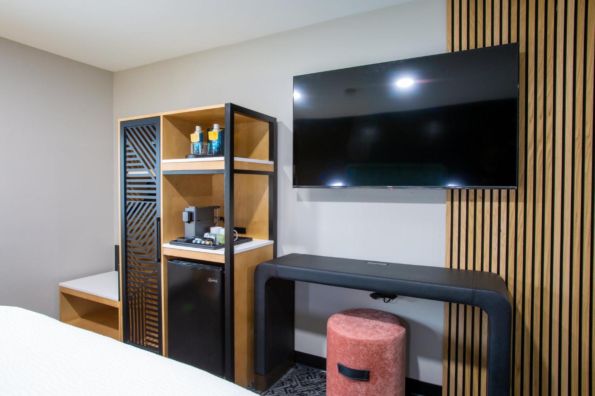 Voco By Ihg 3*